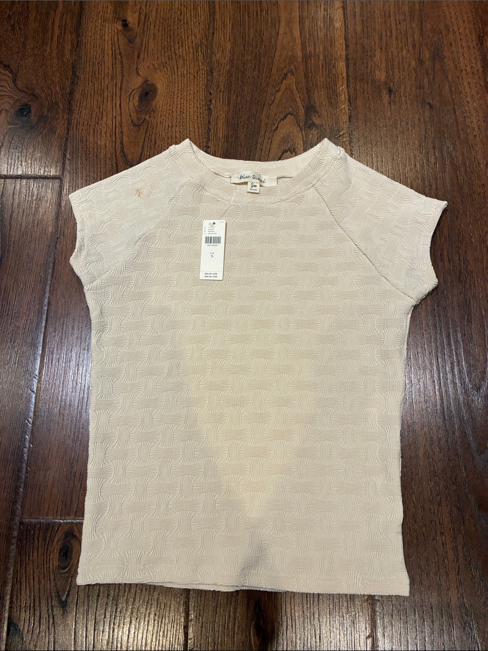 Blue & Cream Textured Cap Sleeve Tee — Cream